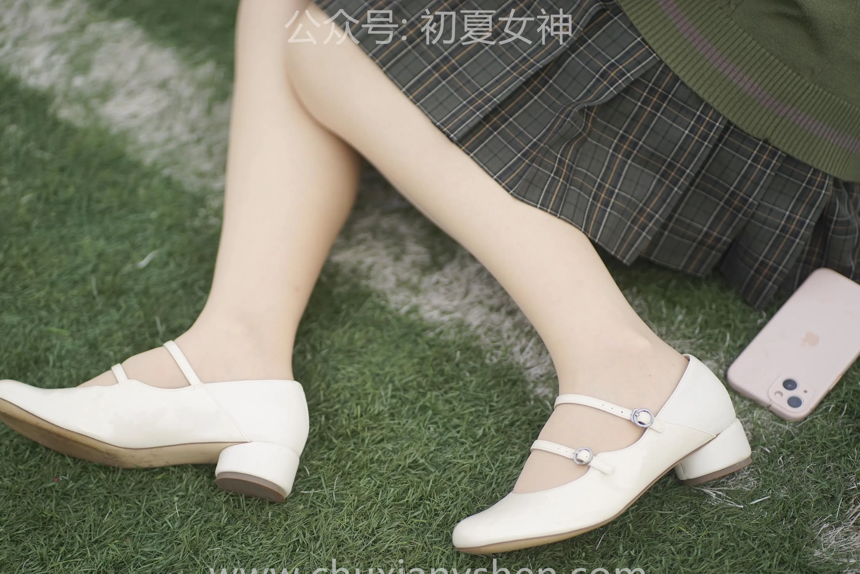 初夏女神 NO.064 欢欢 新晋学妹-学妹的一天 [164P]插图2